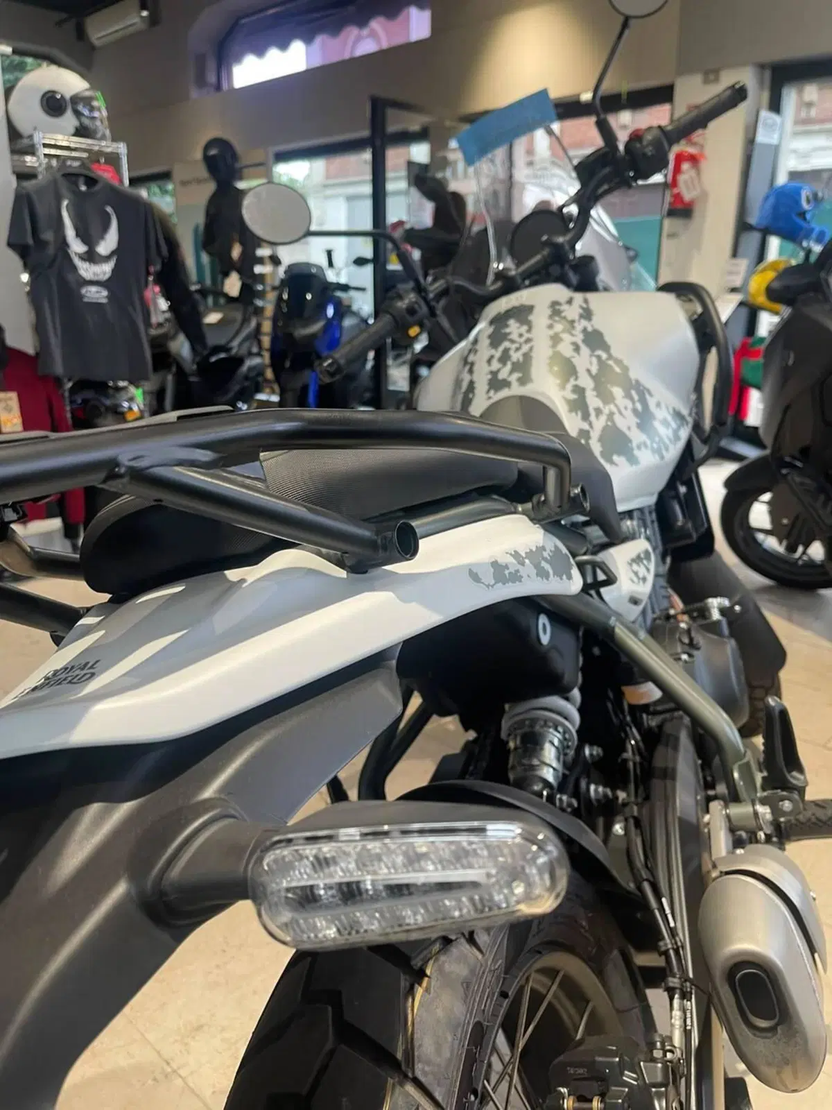 Royal Enfield Himalayan 450 Tubeless (2024 - 26) (7)