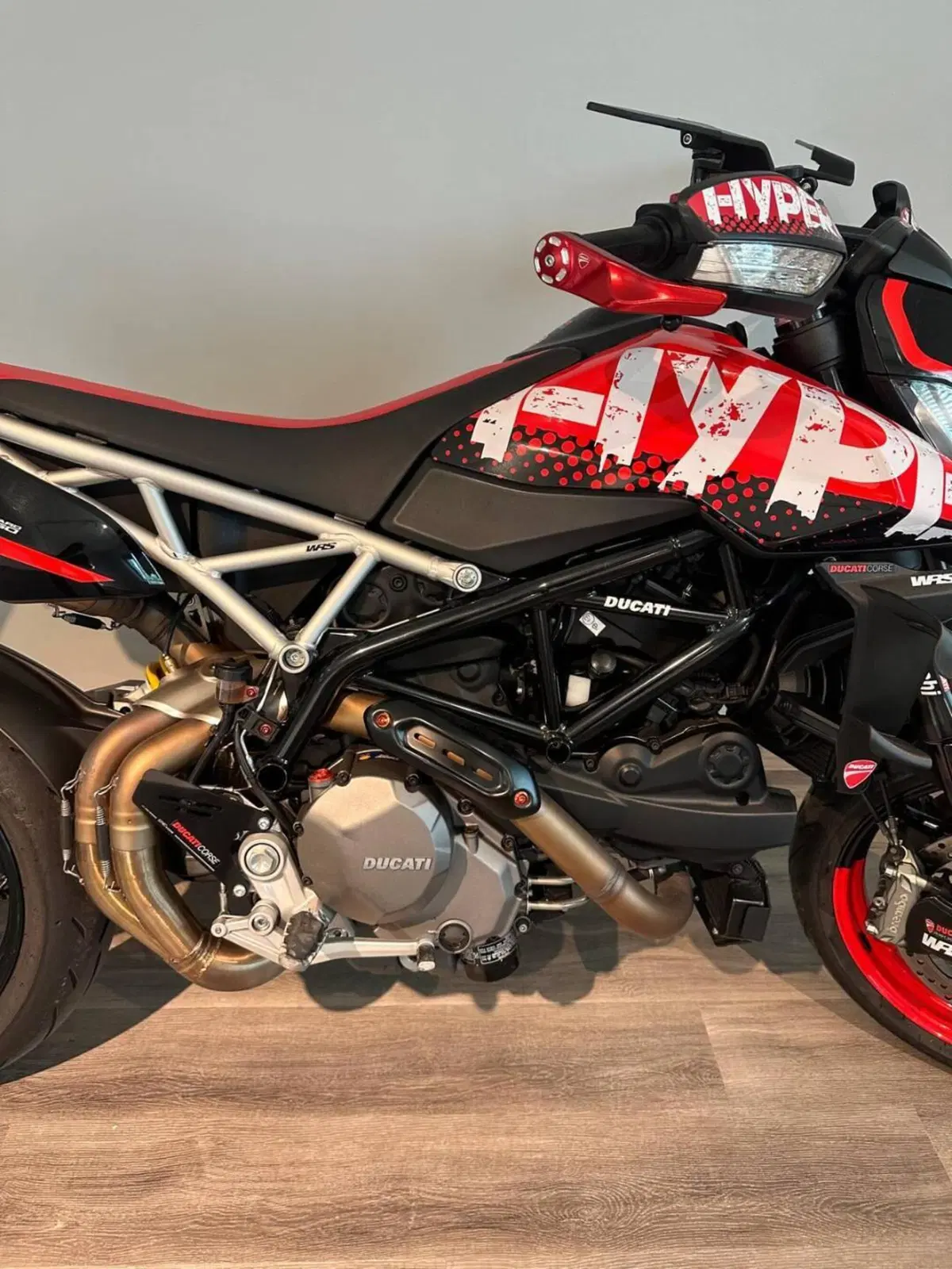 Ducati Hypermotard 950 RVE (2020) (3)