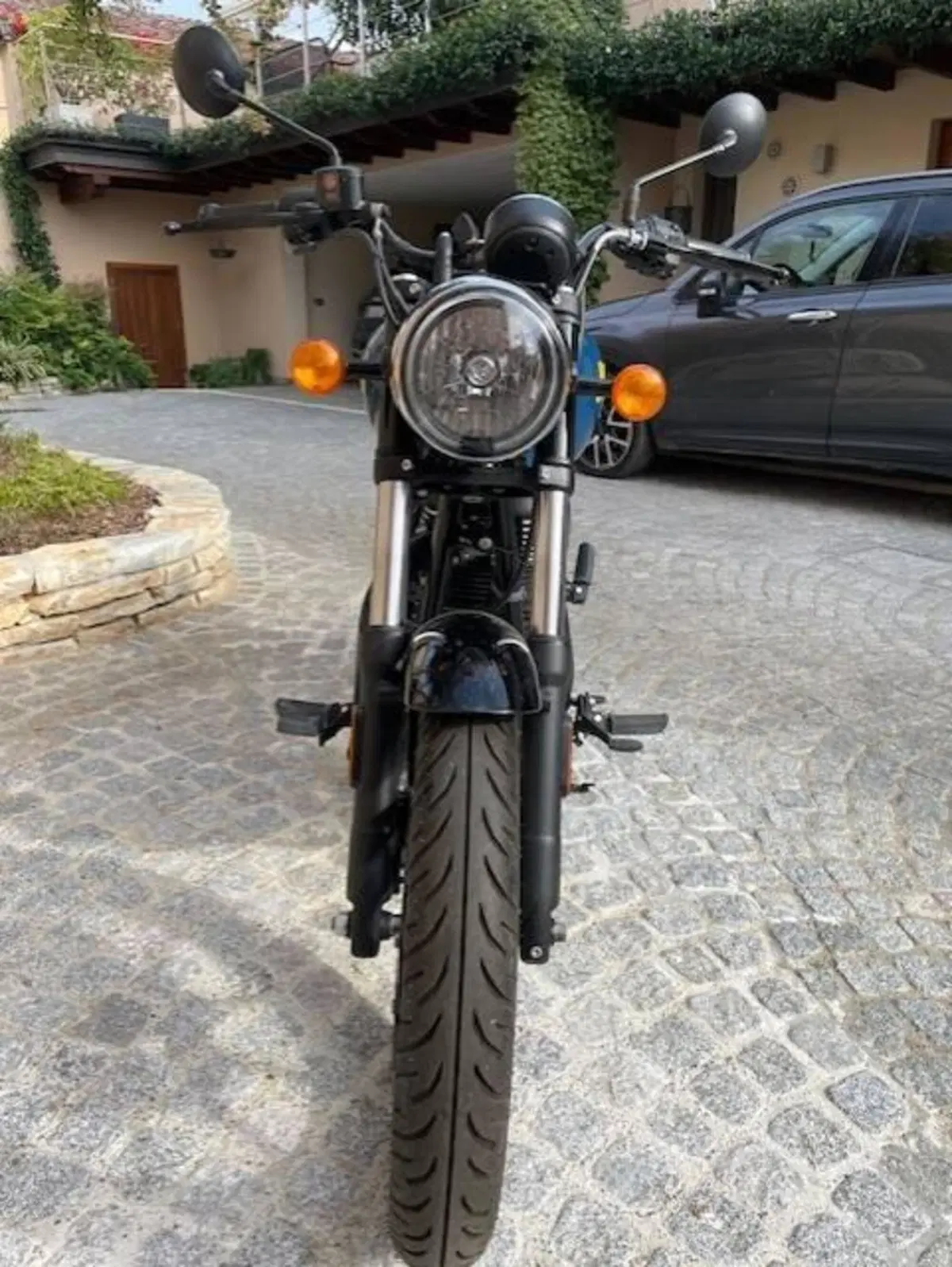 Royal Enfield Meteor 350 (2021 - 26) (3)