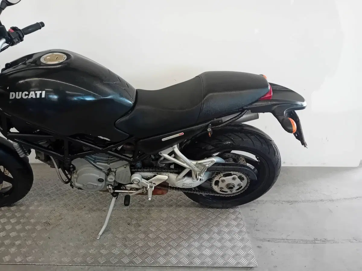 Ducati Monster S2 R Dark (2004 - 06) (5)