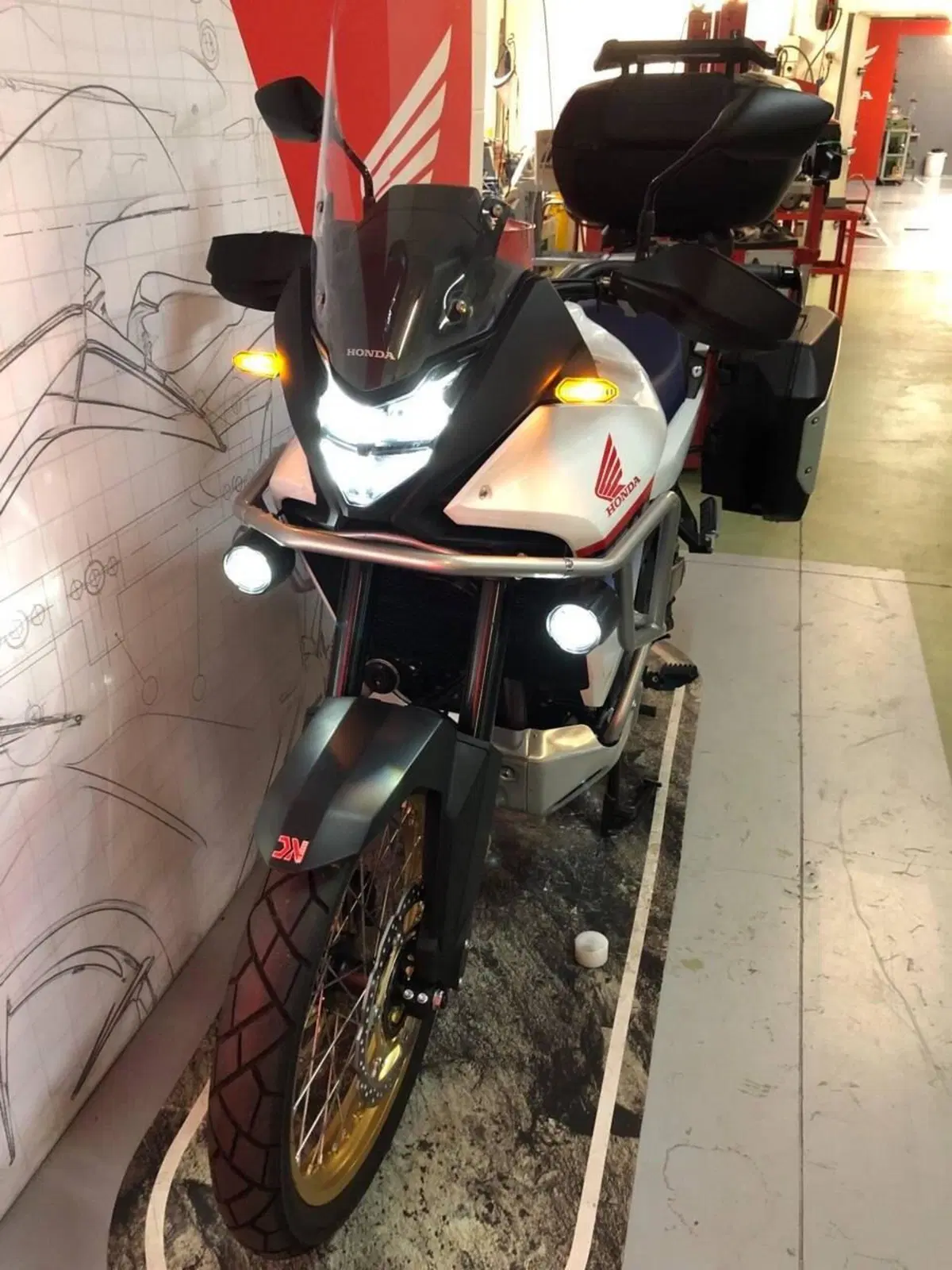 Honda Transalp XL750 Travel Edition (2023 - 24) (2)