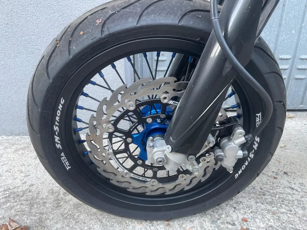 Yamaha YZ 125 (2021) (5)
