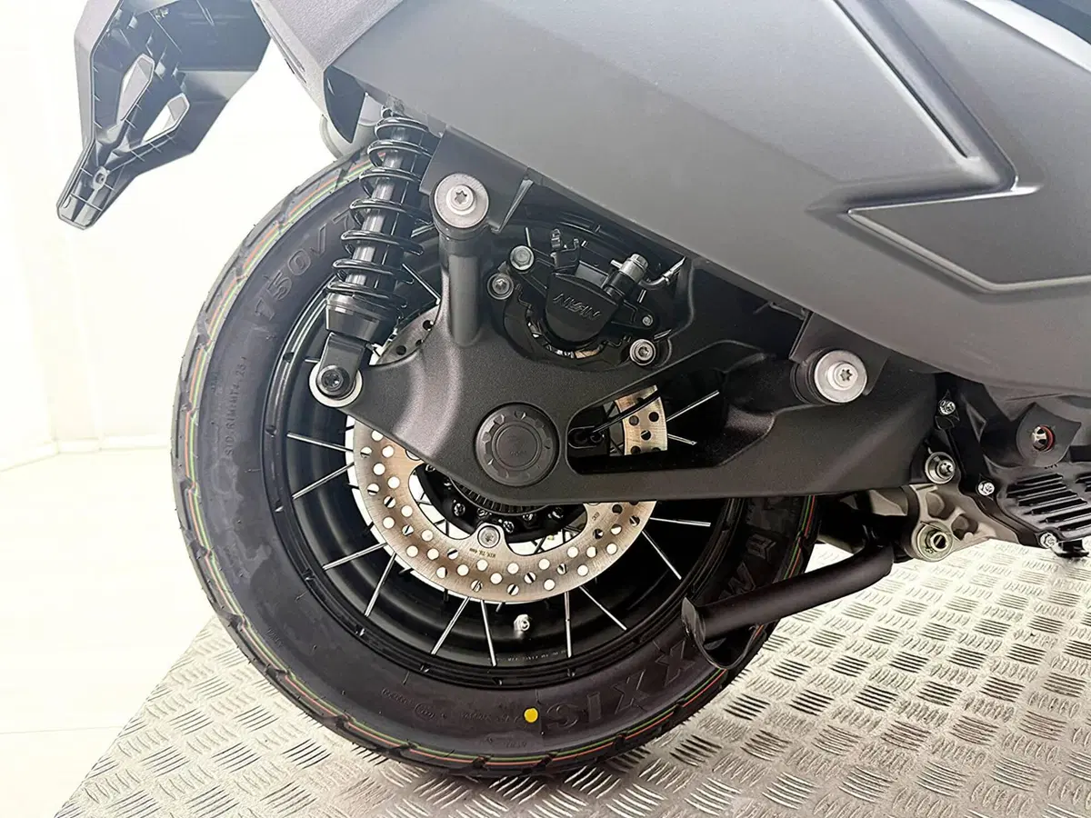Voge SR450X (2026) (6)