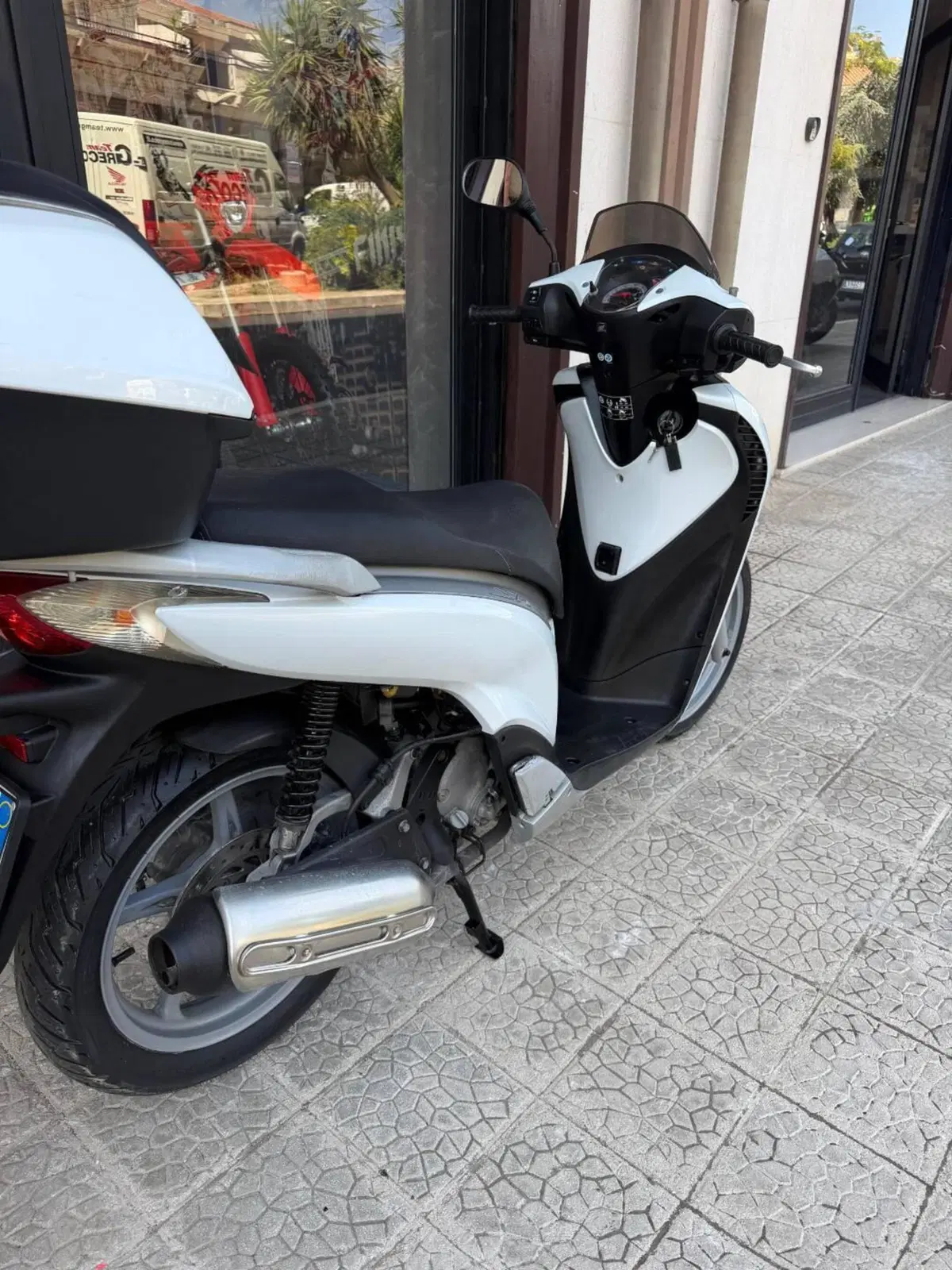 Honda SH 125 i (2009 - 12) (3)