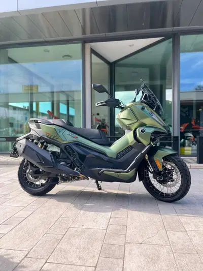 Voge SR450X (2026) nuova