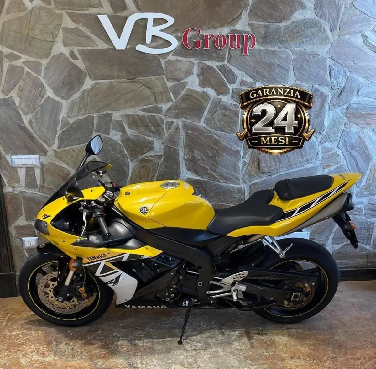Yamaha YZF R1 (2006 - 07) (4)