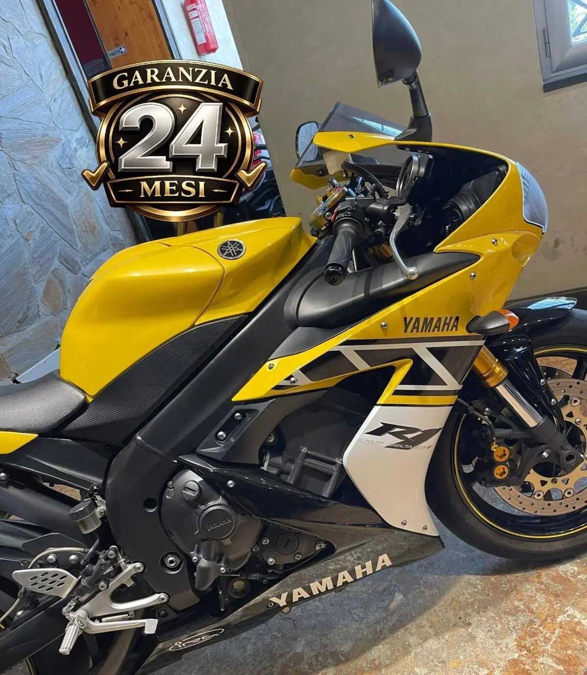 Yamaha YZF R1 (2006 - 07) (9)