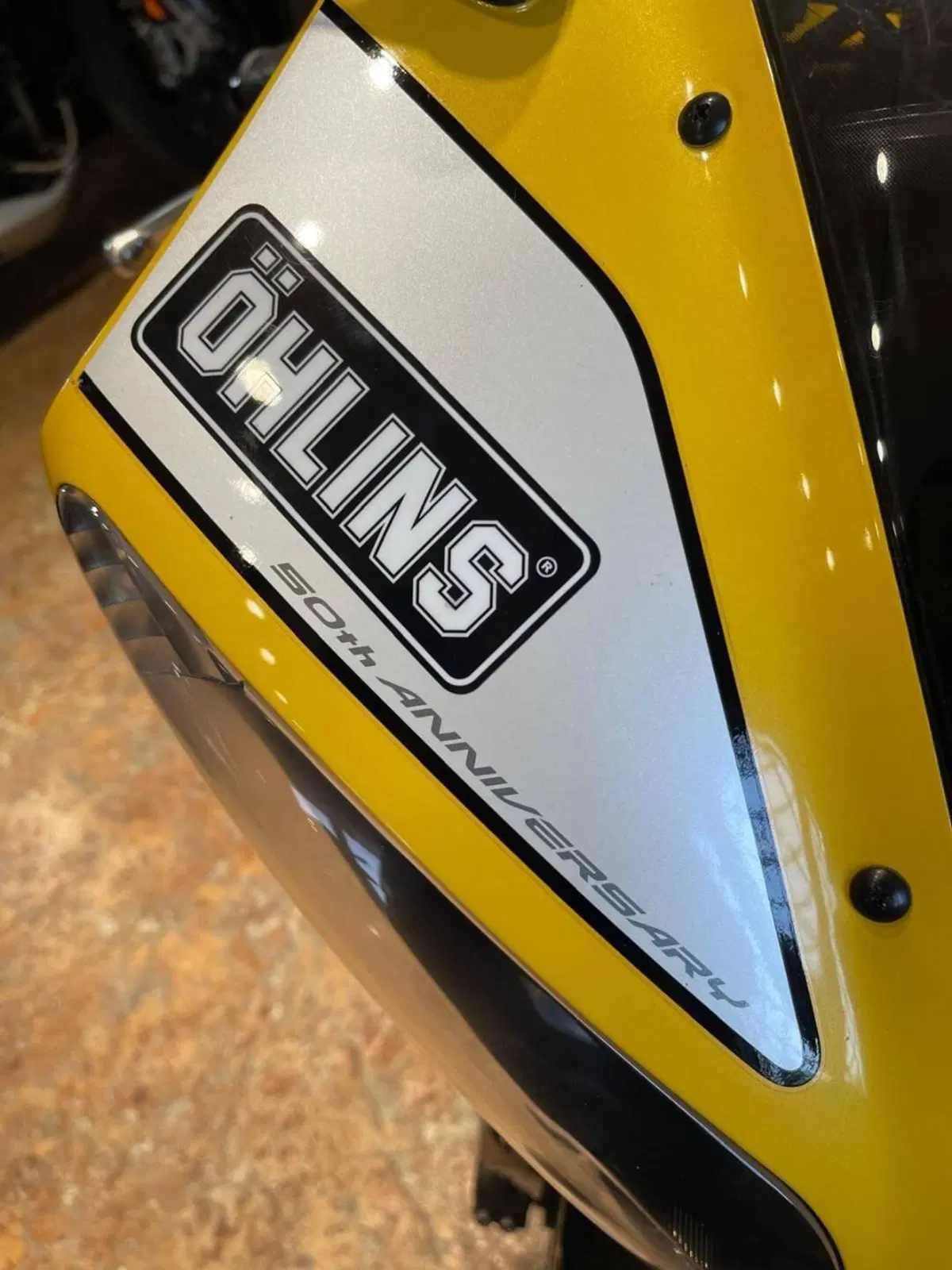 Yamaha YZF R1 (2006 - 07) (13)