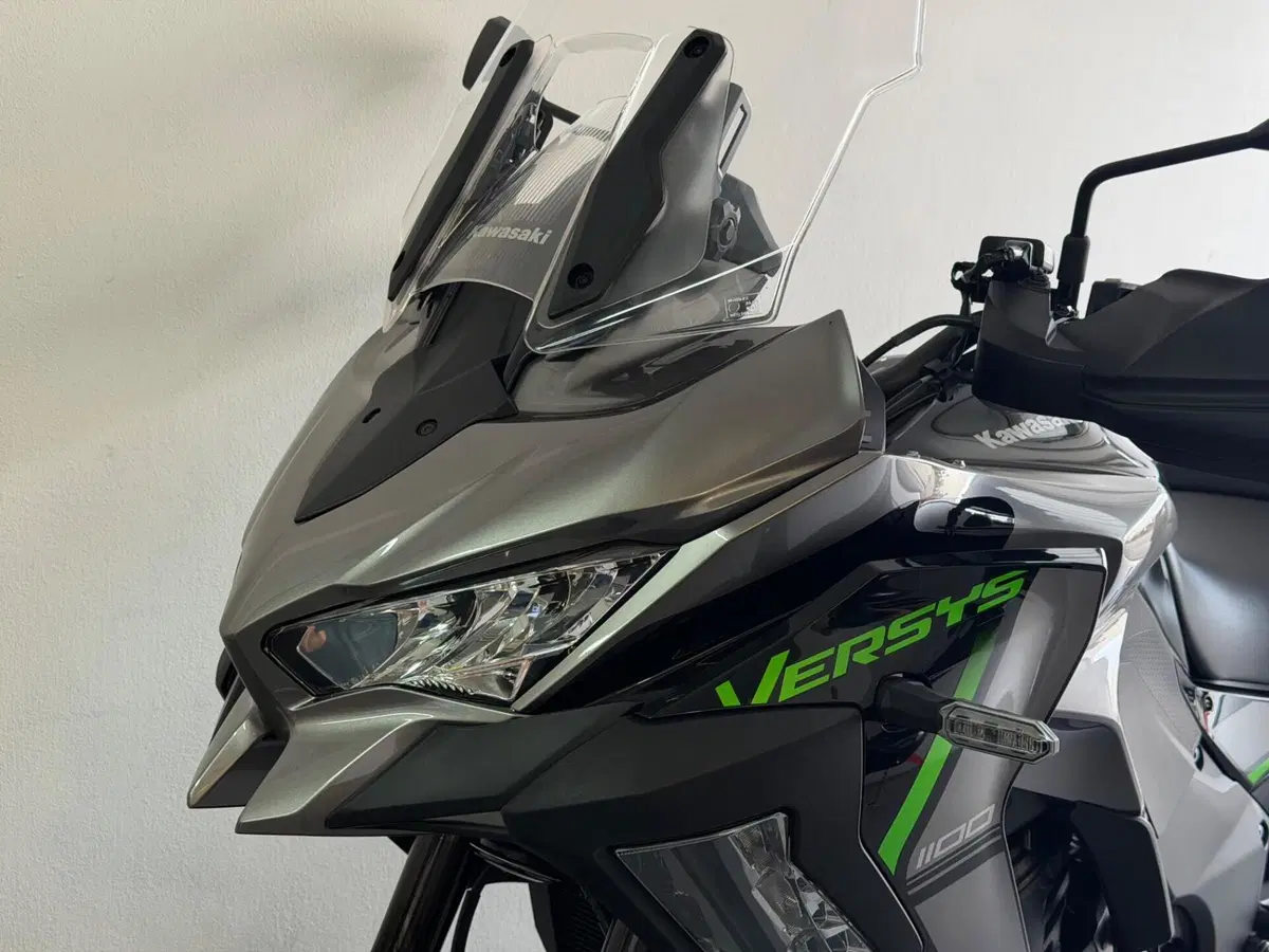 Kawasaki Versys 1100 S Tourer (2026) (10)