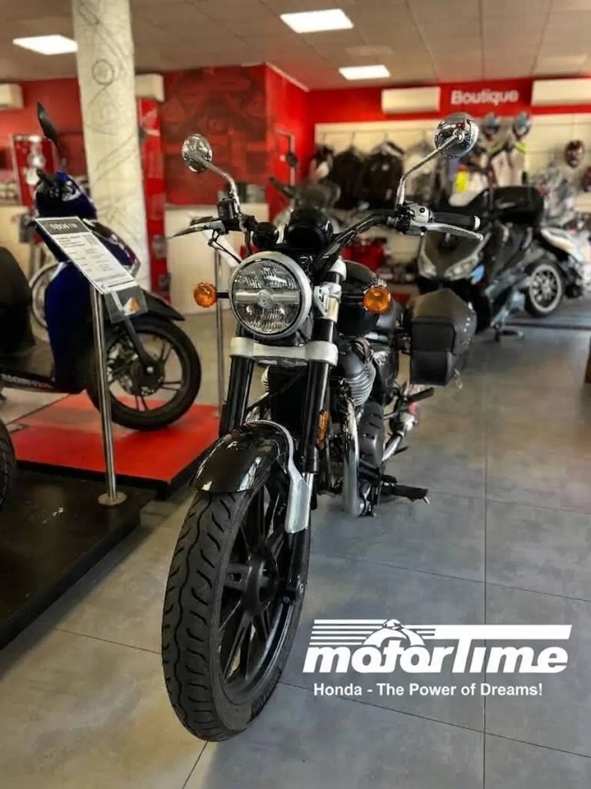 Royal Enfield Super Meteor 650 (2023 - 26)