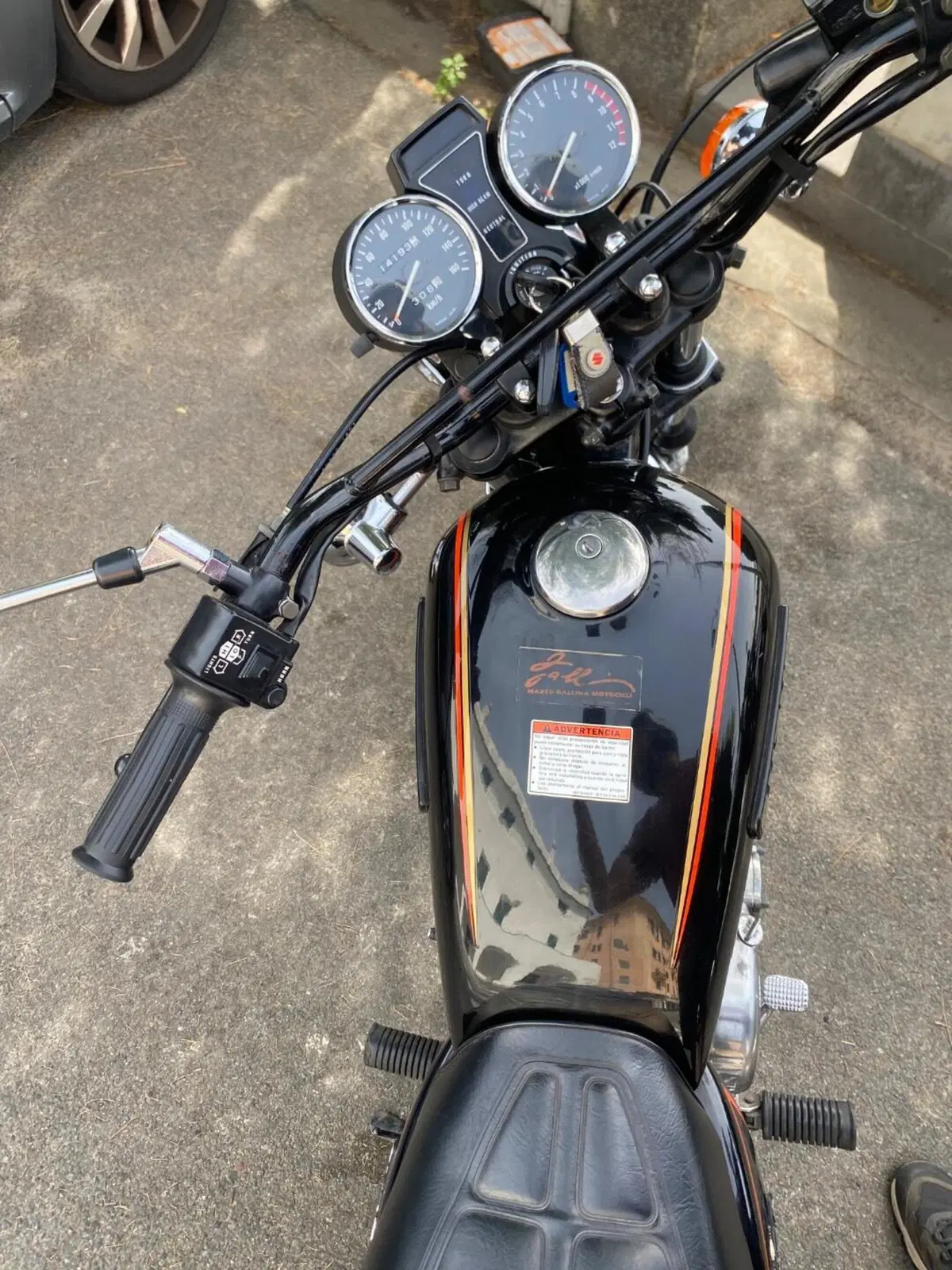 Suzuki GN 250 (6)