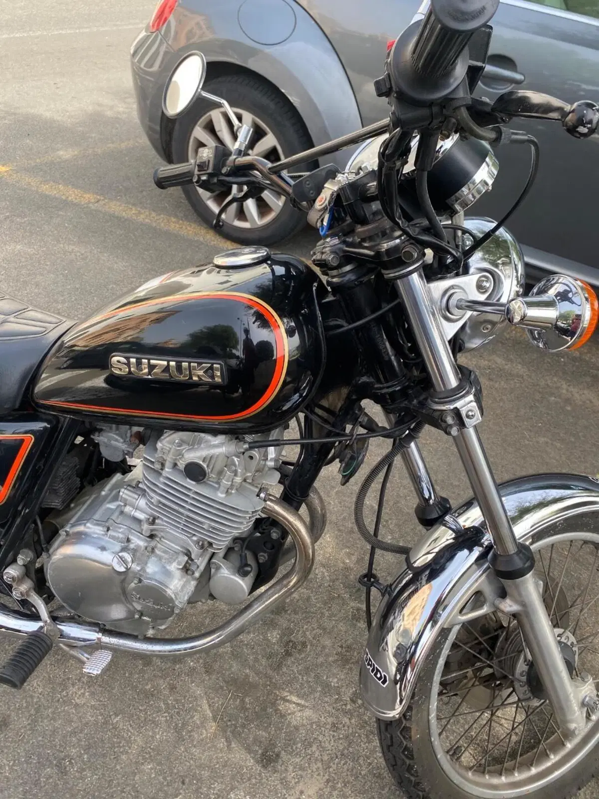 Suzuki GN 250 (7)