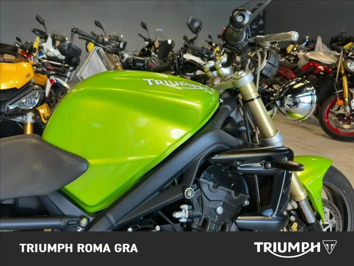 Triumph Street Triple (2007 - 12) (13)