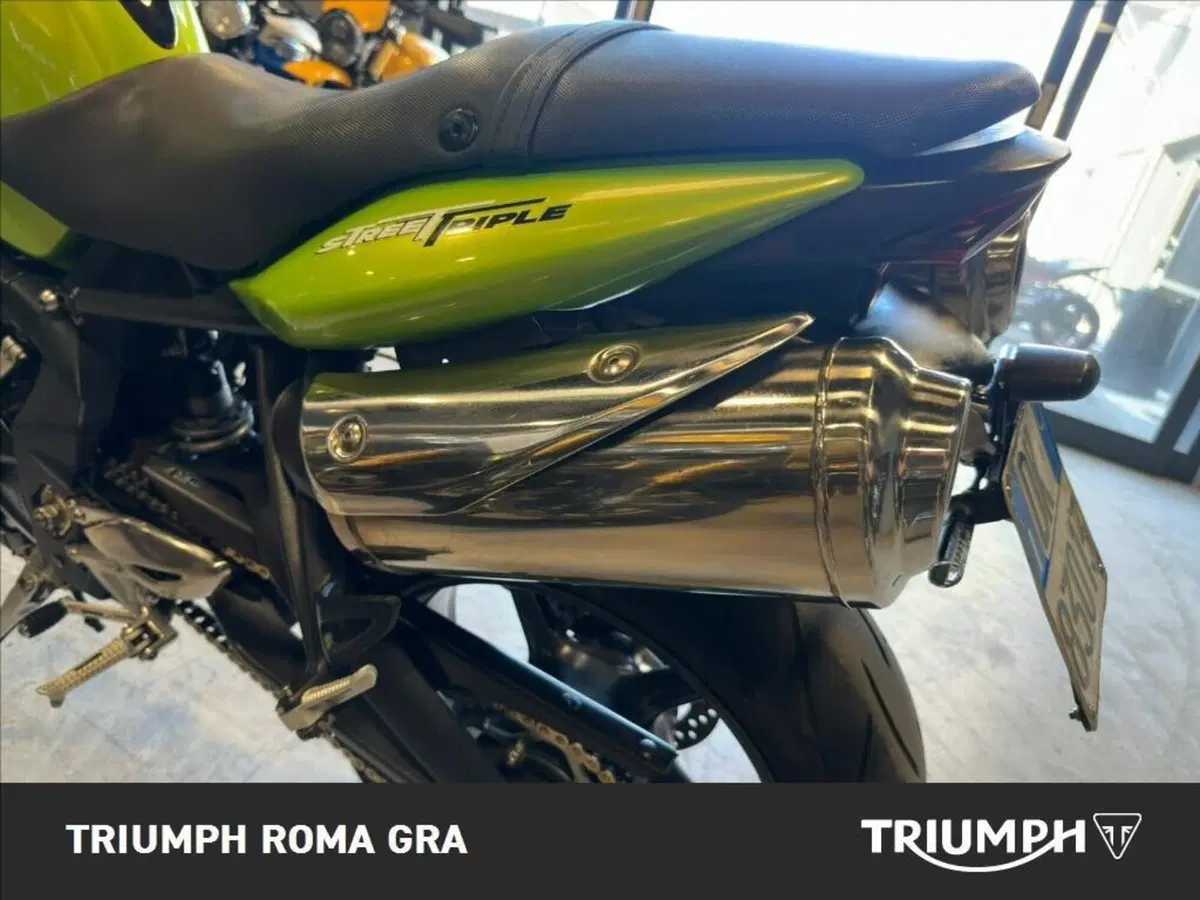Triumph Street Triple (2007 - 12) (15)