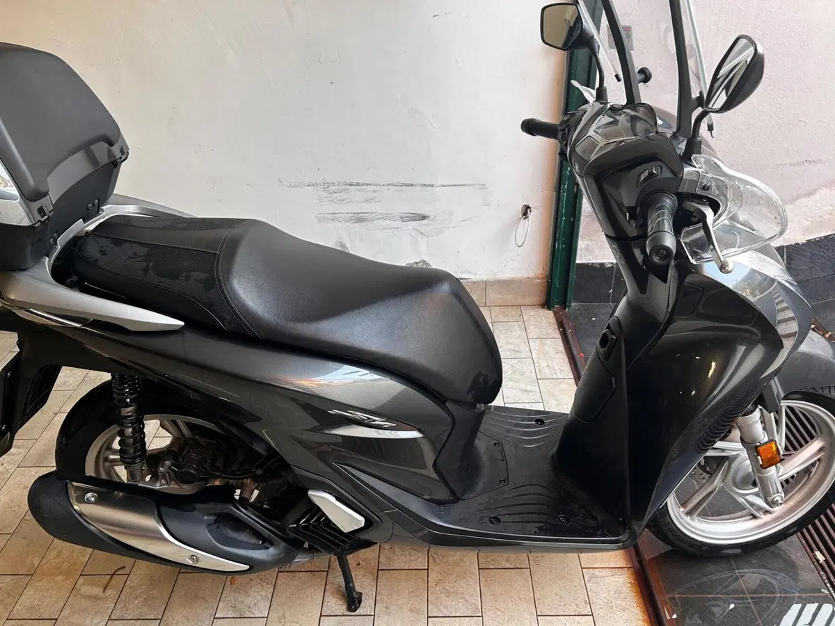 Honda SH 125 Mode (2021 - 23) (10)