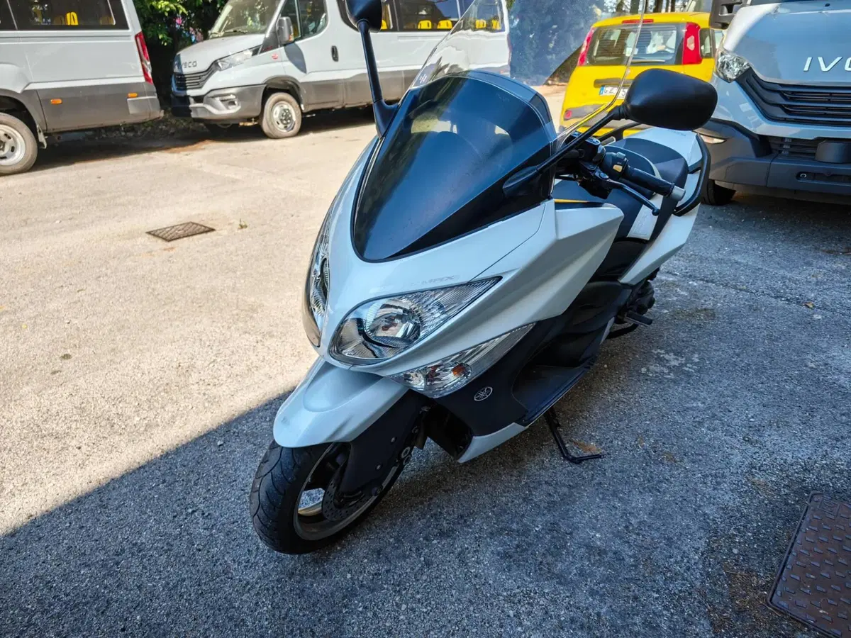 Yamaha T-Max 500 White Max (2010 - 11) (7)