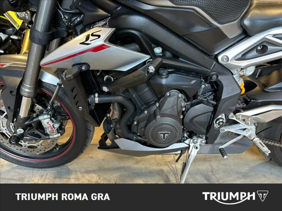 Triumph Street Triple RS (2017 - 19) (9)