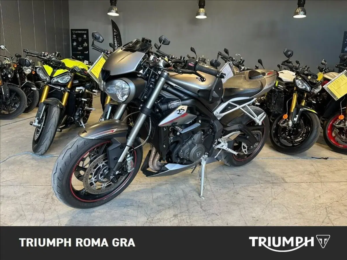 Triumph Street Triple RS (2017 - 19) (2)