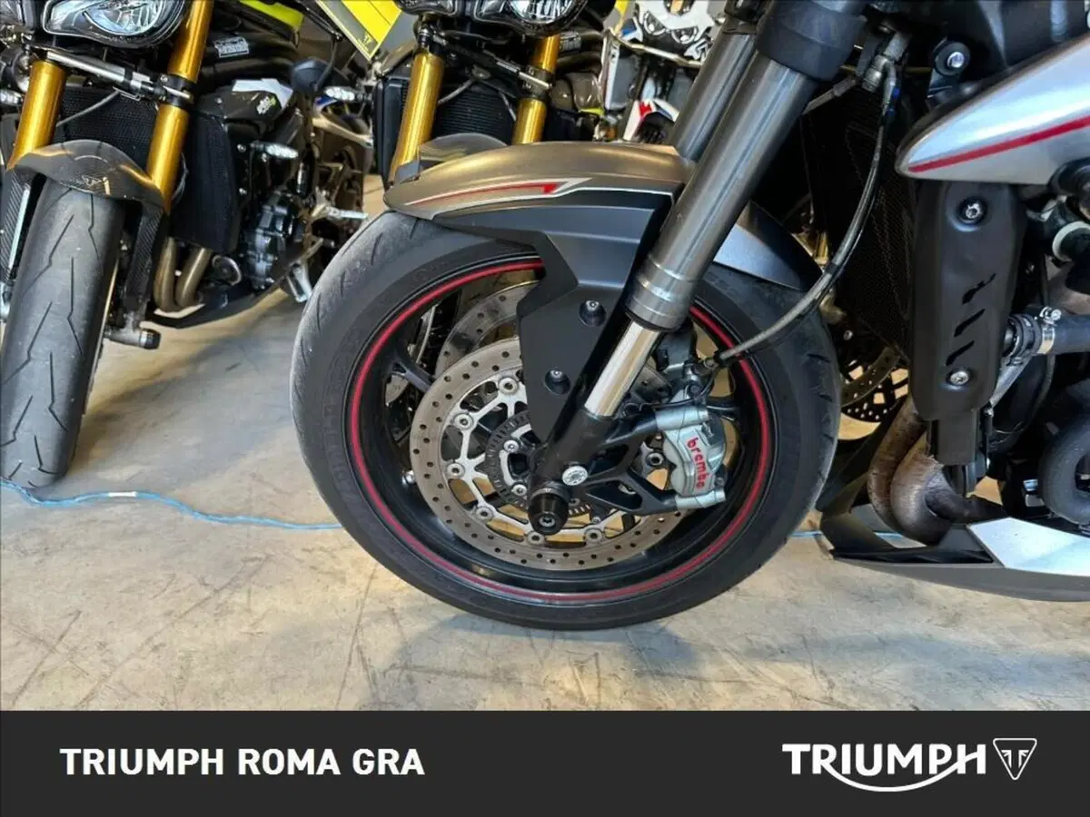 Triumph Street Triple RS (2017 - 19) (8)
