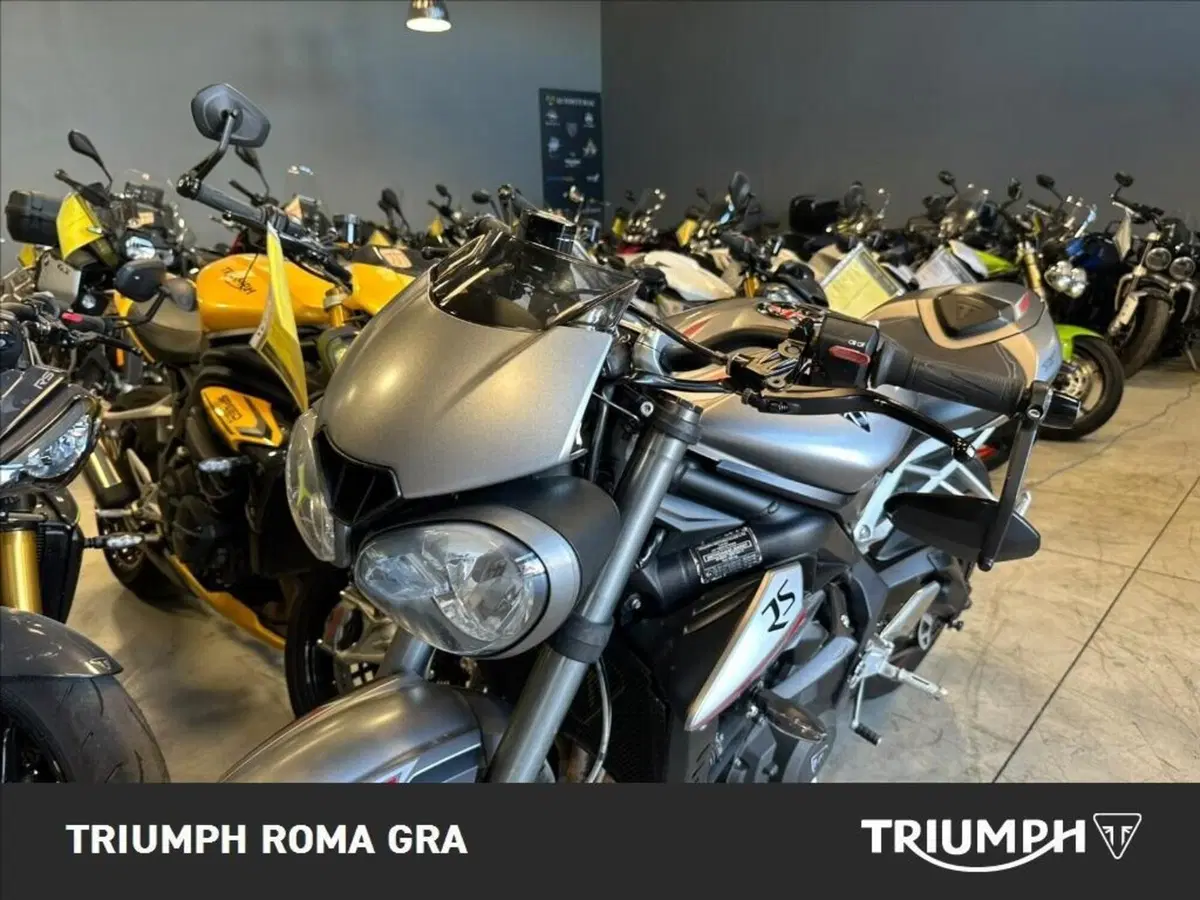 Triumph Street Triple RS (2017 - 19) (16)