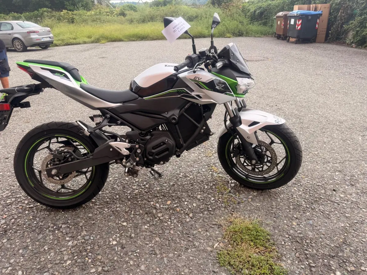 Kawasaki Z e-1 (2024 - 26) (4)