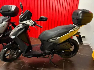 Kymco Agility 150 R16 usata