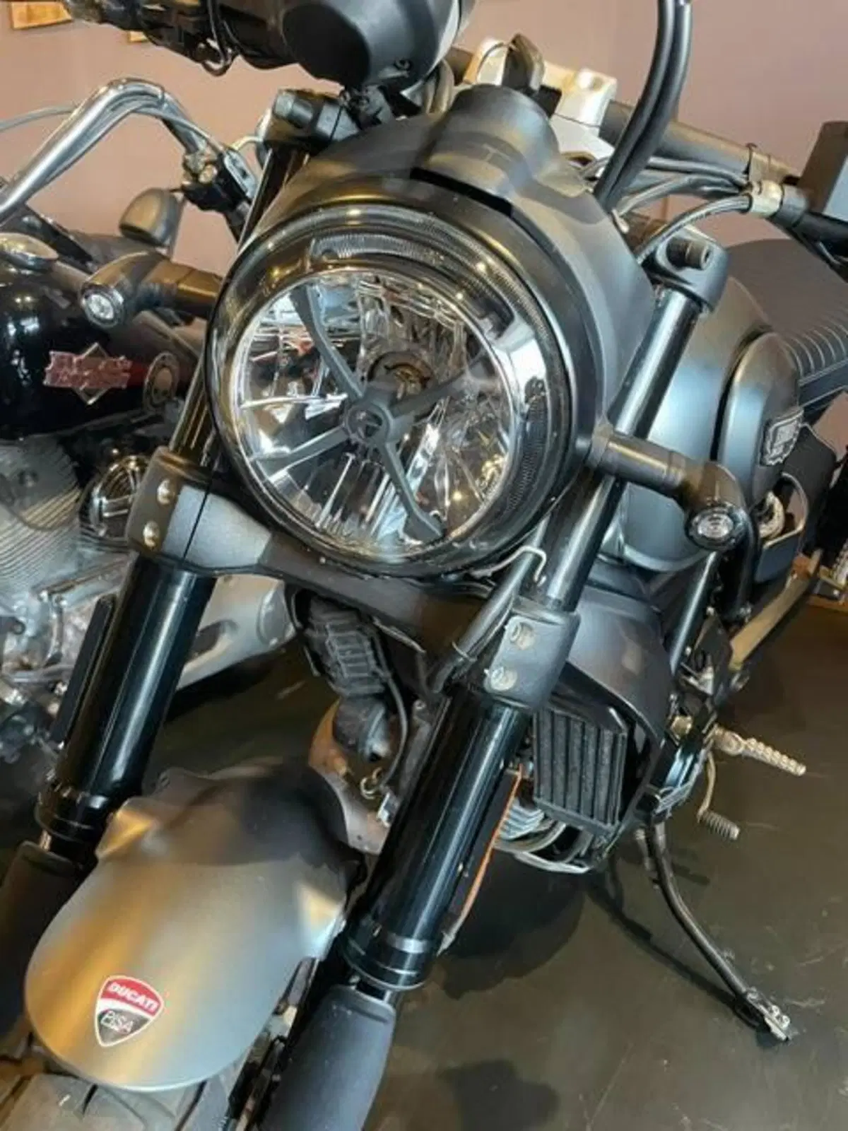 Ducati Scrambler 800 Night Shift (2021 - 22) (3)