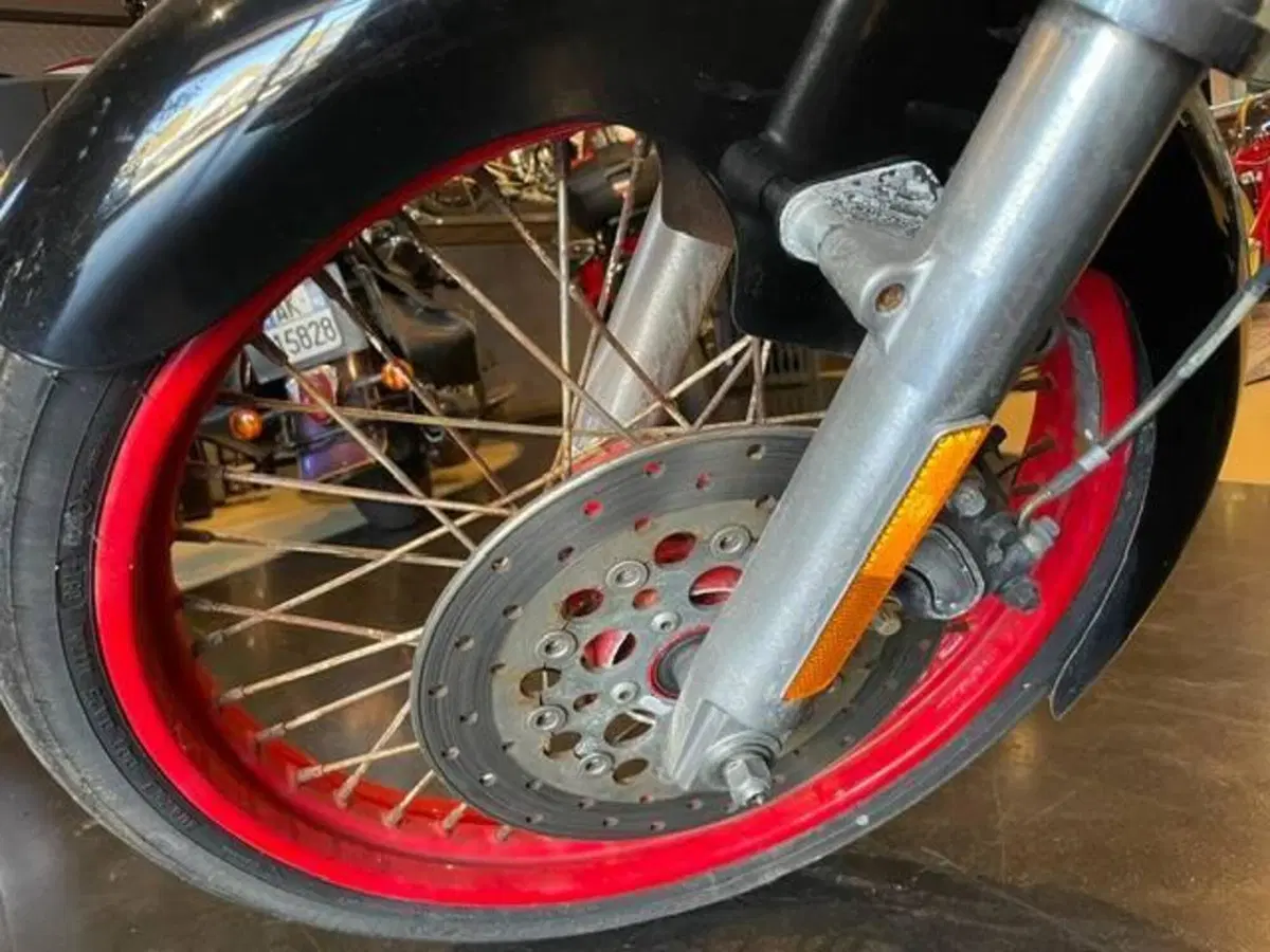 Harley-Davidson 1450 Standard (2002 - 05) - FXSTI (4)