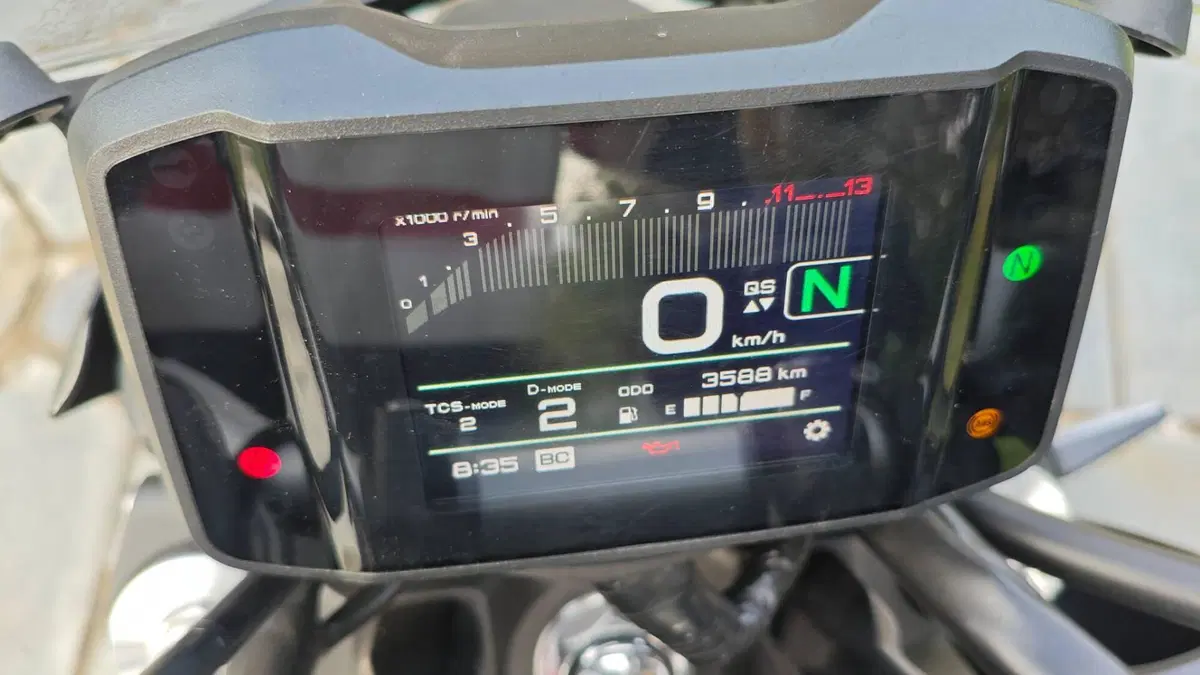 Yamaha MT-09 (2021 - 23) (2)