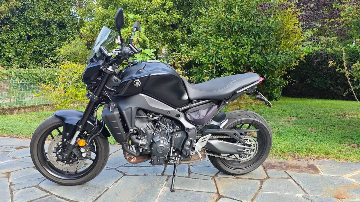 Yamaha MT-09 (2021 - 23) (4)