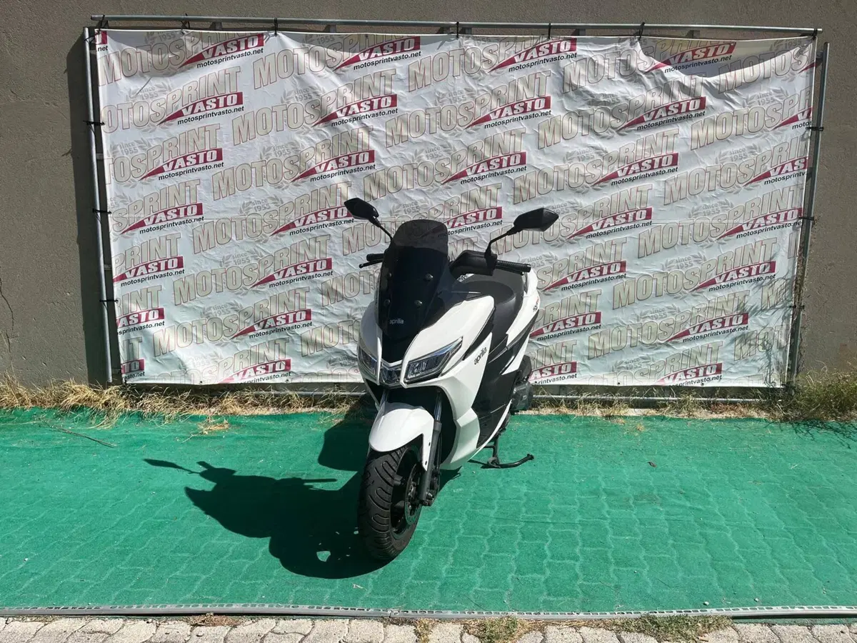Aprilia SXR 50 (2021 - 26) (3)