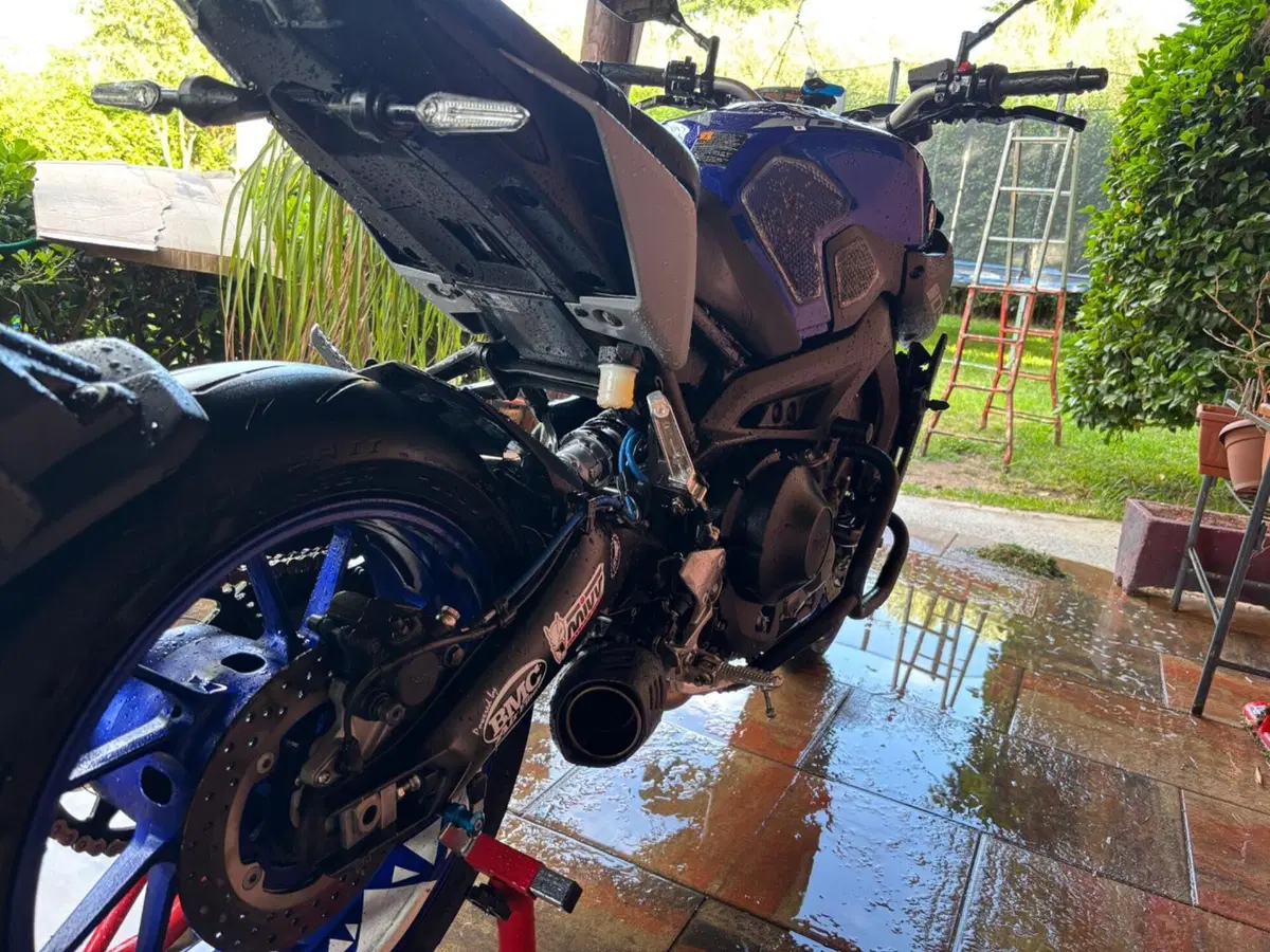 Yamaha MT-09 (2017 - 20) (4)