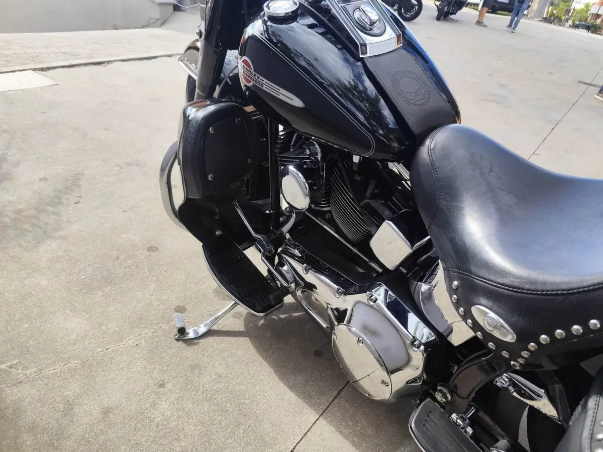 Harley-Davidson 1450 Heritage Classic (2003 - 05) - FLSTCI (8)