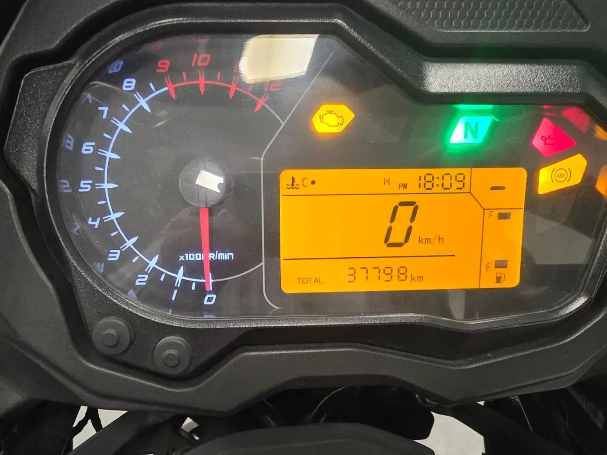 Benelli TRK 502X (2018 - 20) (5)