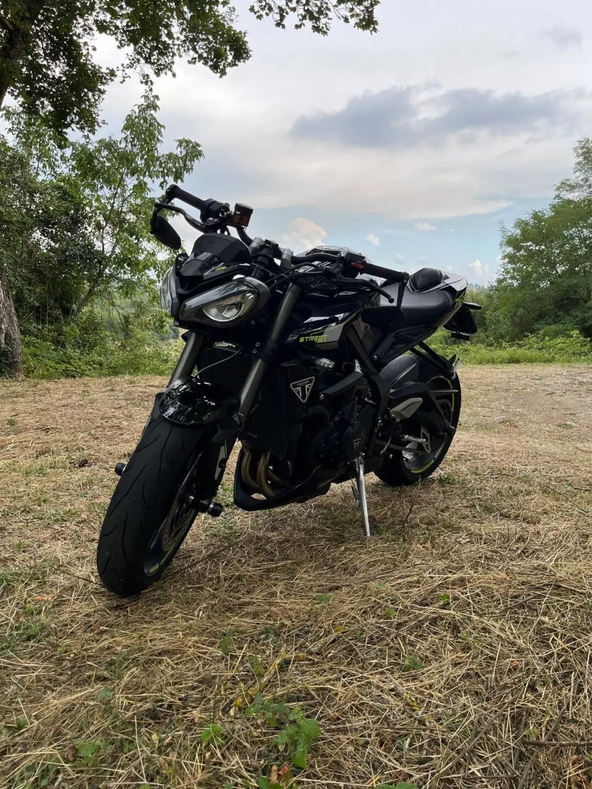 Triumph Street Triple 765 RS (2023 - 26) (2)