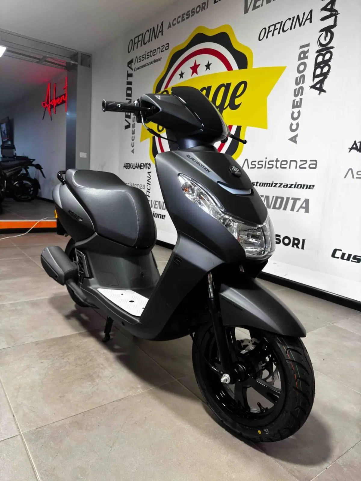 Peugeot Kisbee 50 Black Edition (2021 - 25) (2)
