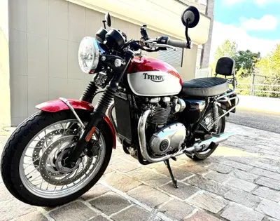 Triumph Bonneville T120 Bud Ekins SE (2020) usata