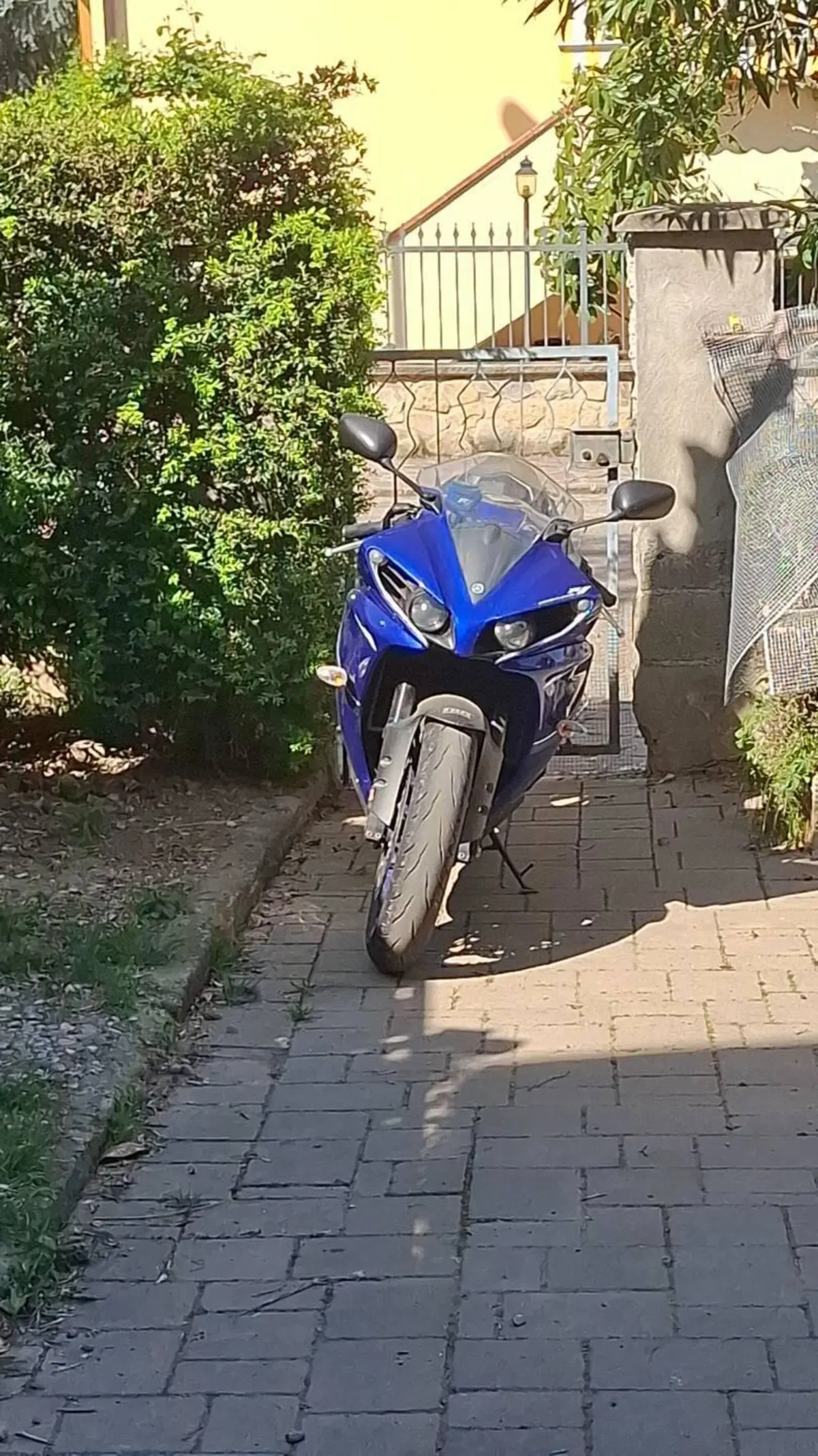 Yamaha YZF R1 (2012 - 14)