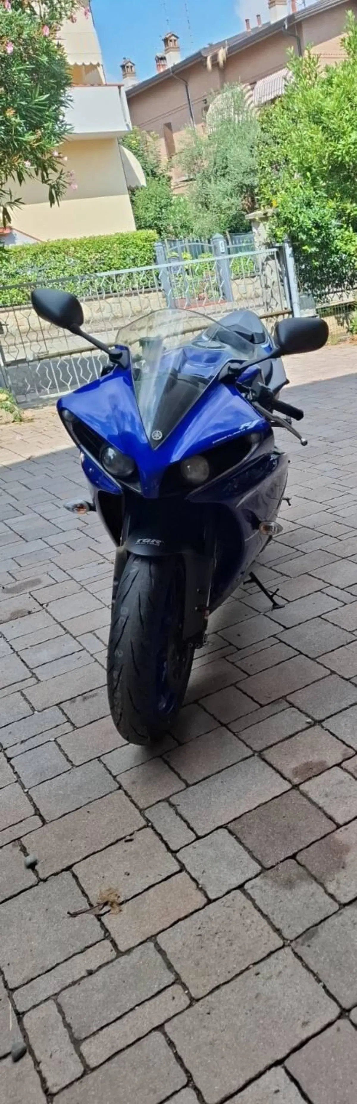 Yamaha YZF R1 (2012 - 14) (2)