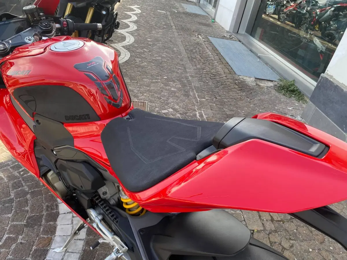 Ducati Panigale V4 (2025 - 26) (7)