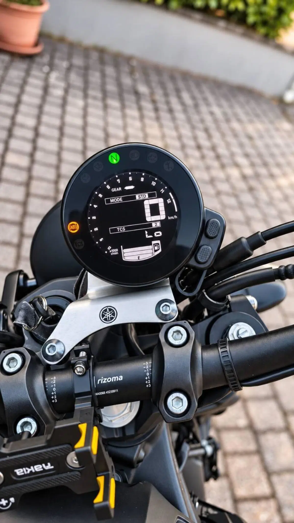 Yamaha XSR 900 ABS (2016 - 20) (4)
