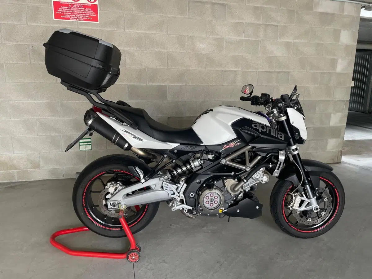 Aprilia Shiver 750 (2010 - 16) (2)