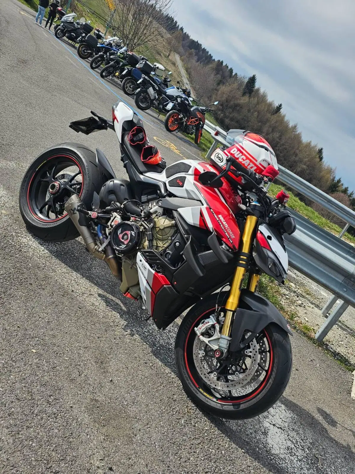 Ducati Streetfighter V4 1100 S (2021 - 22) (7)