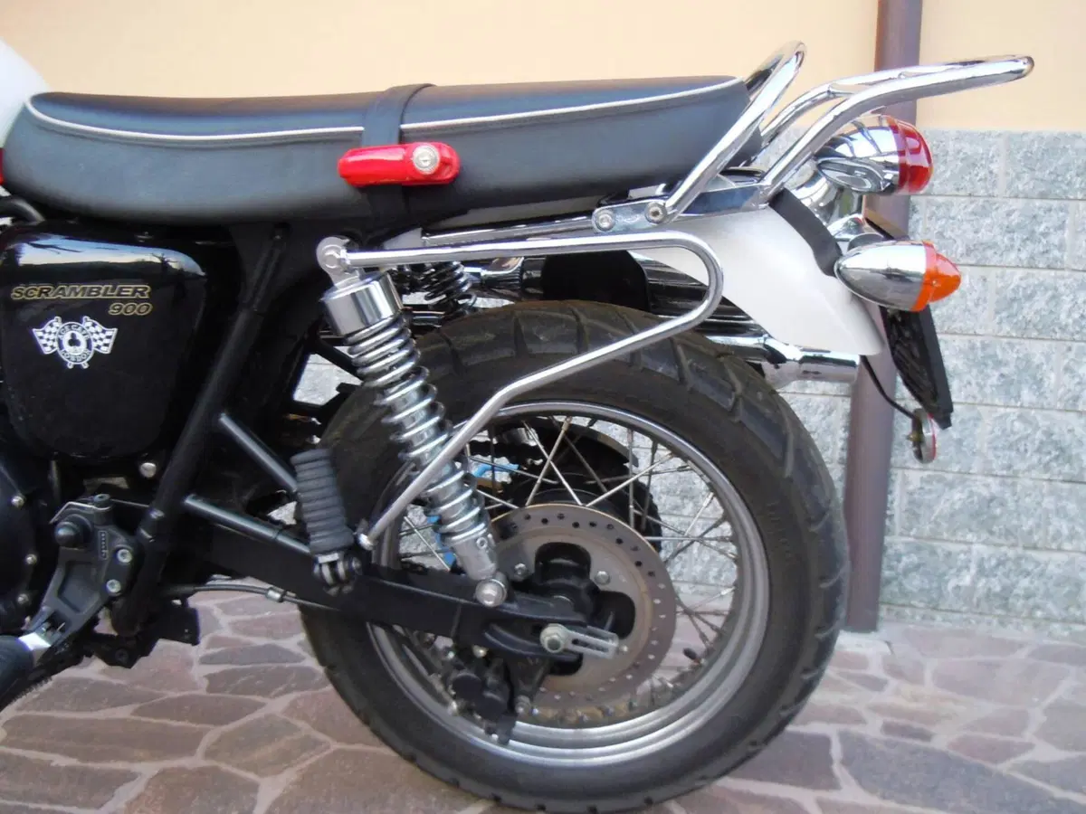 Triumph Scrambler (2006 - 17) (9)