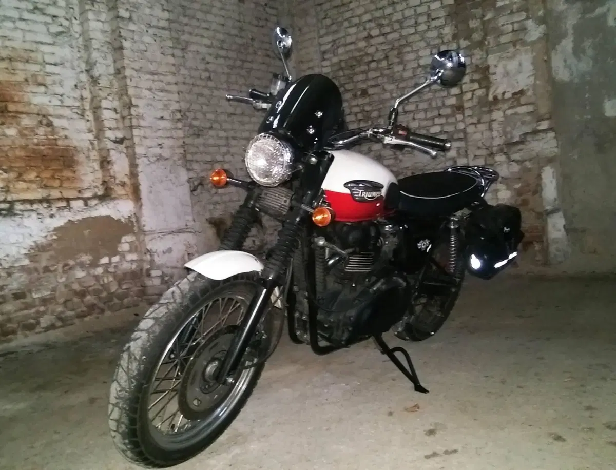 Triumph Scrambler (2006 - 17) (6)