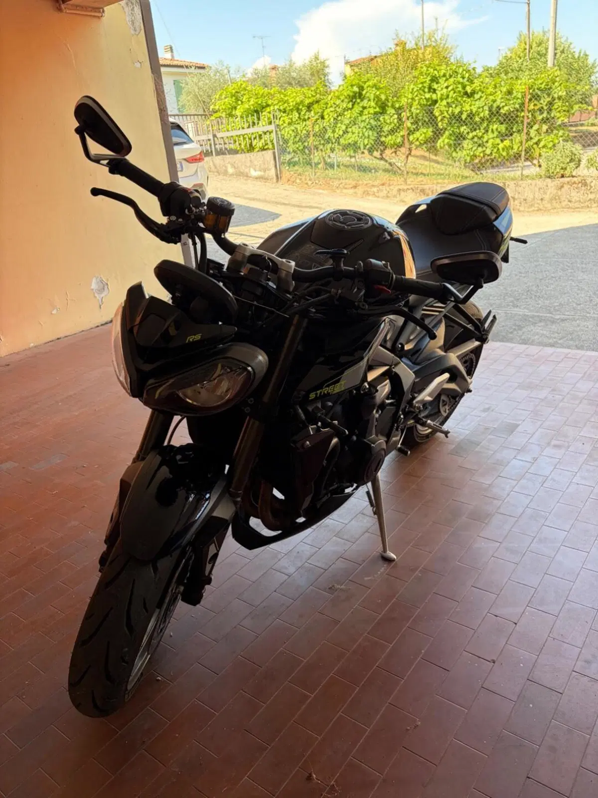 Triumph Street Triple 765 RS (2023 - 26) (2)