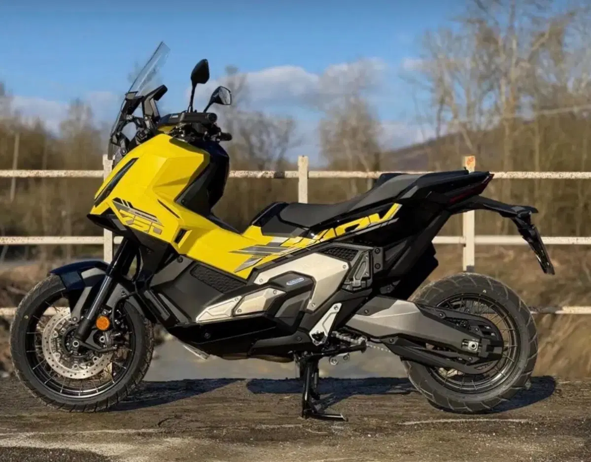Honda X-ADV 750 Adventure (2025 - 26) (3)
