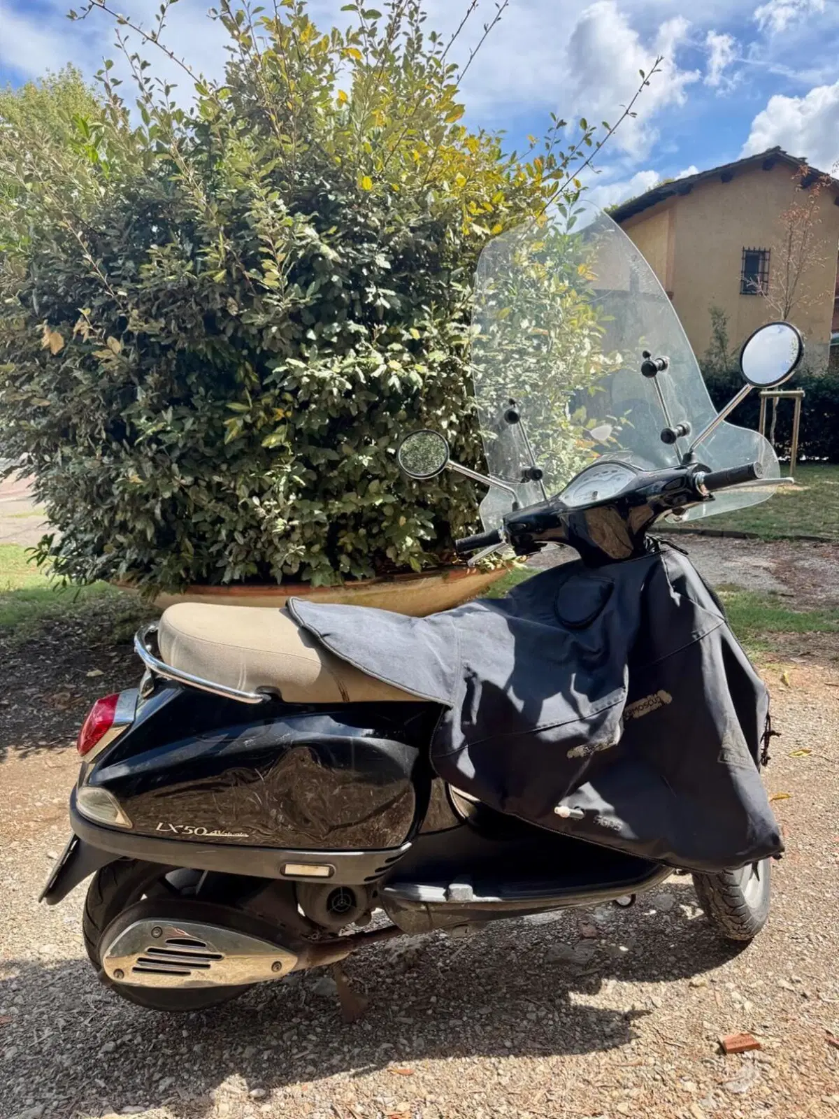 Vespa LX 50 4T (2009 - 14) (3)