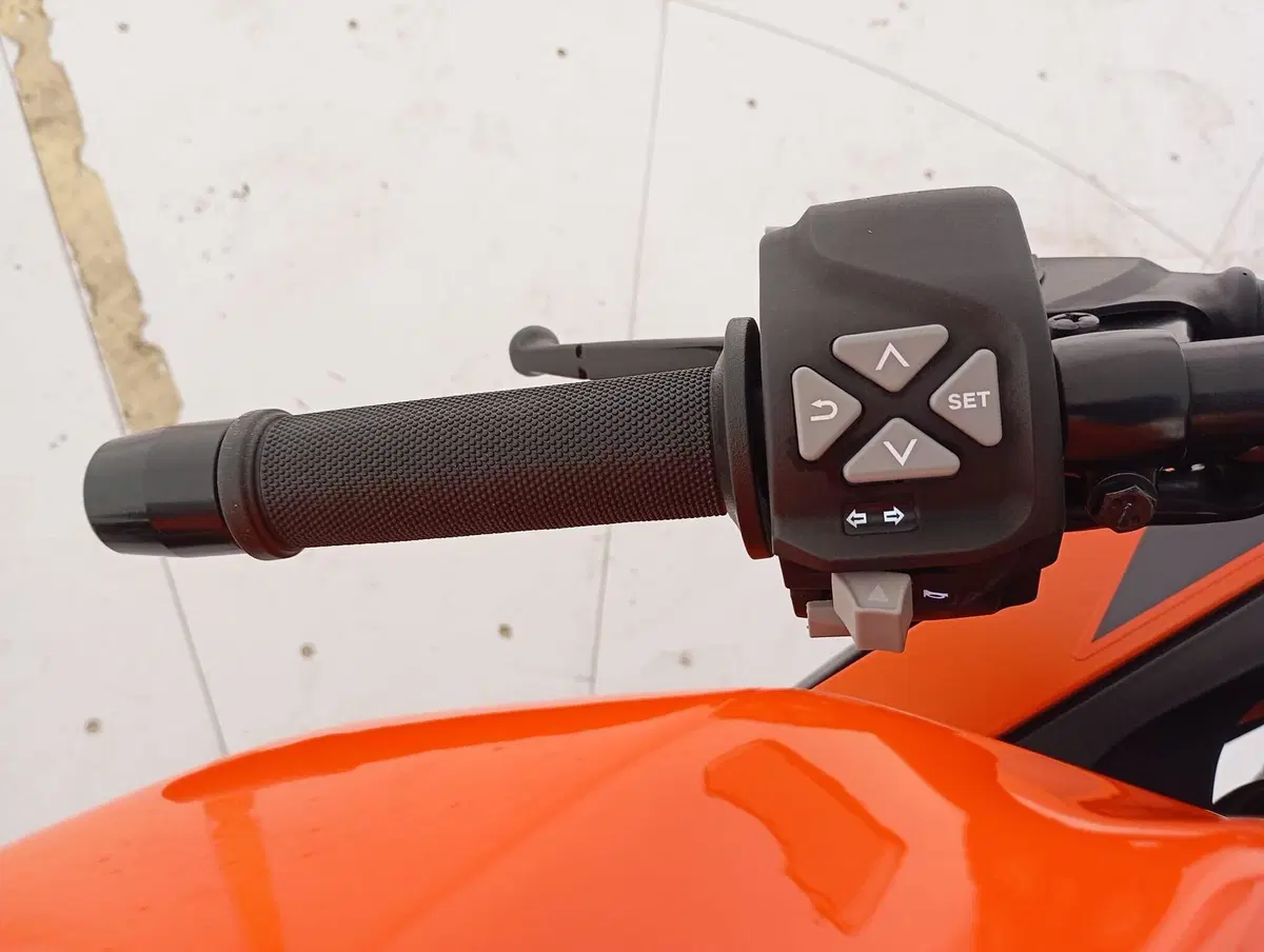 KTM RC 390 (2022 - 26) (10)