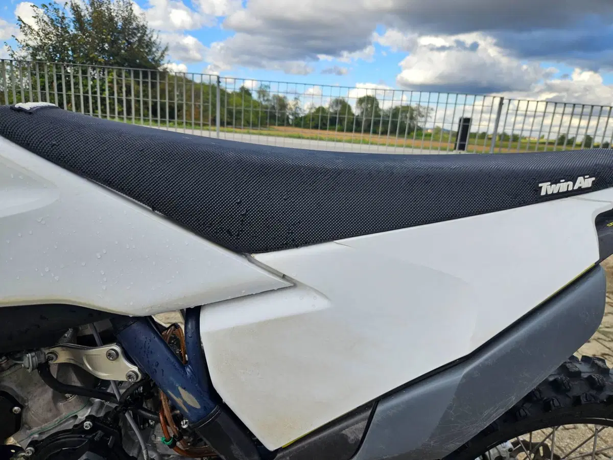 Husqvarna TC 125 (2020) (7)